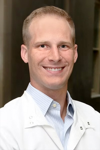 Portrait of Bradley Wurm, DDS